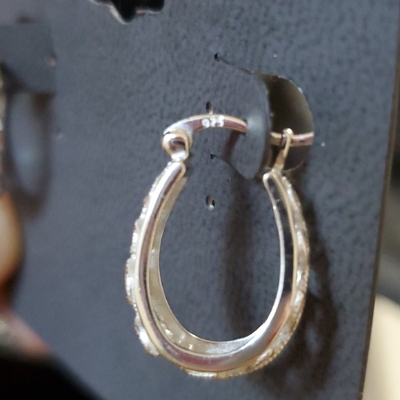 New Jcpenney 925 Sterling Silver Hoops Earrings - Picture 6 of 8